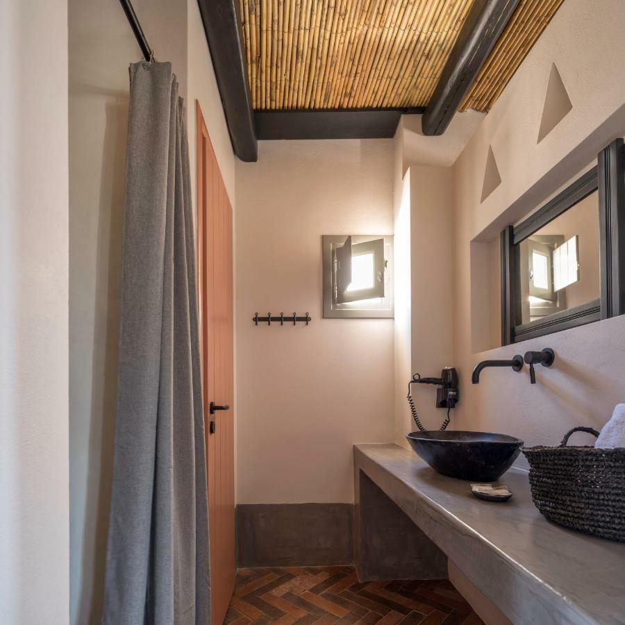 Misteli Suites Akrotírion Dış mekan fotoğraf